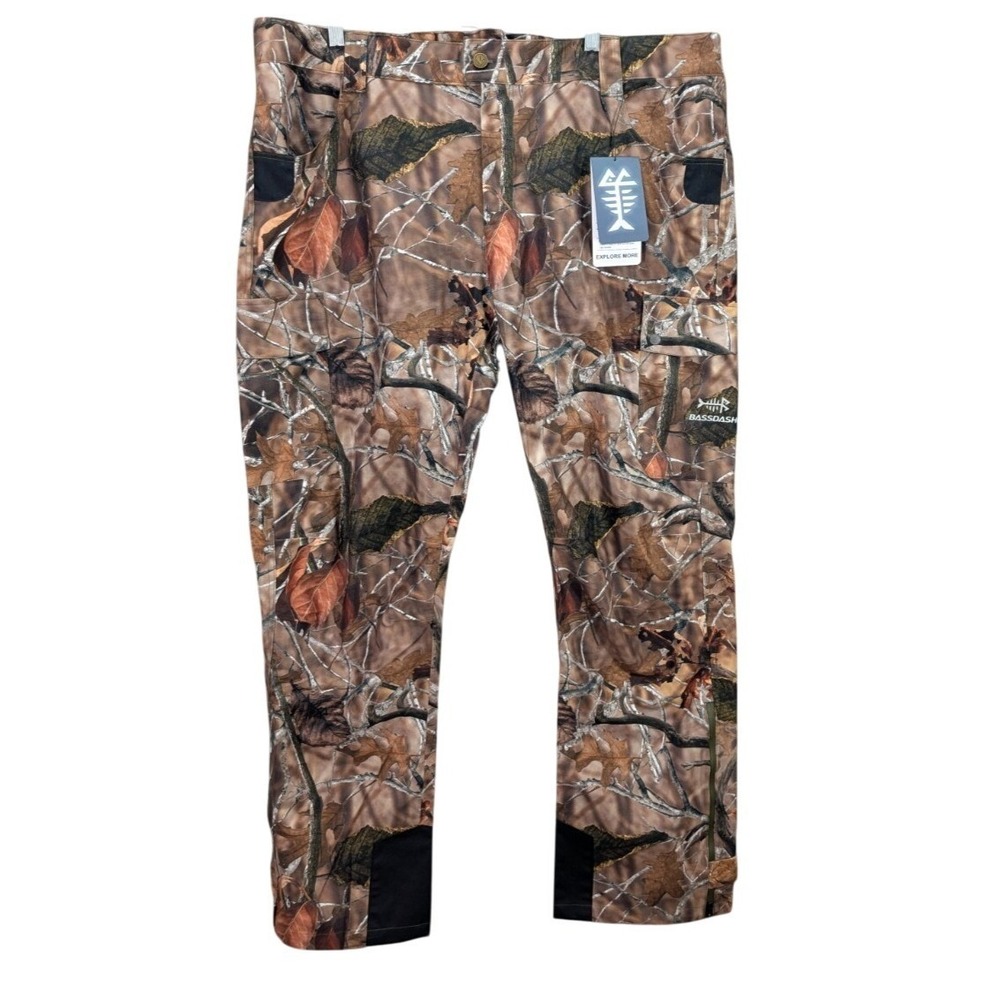 BassDash Men's Camo Pants Walker Waterproof 42x32 Hunting Fishing‎ Ankle Zip NWT